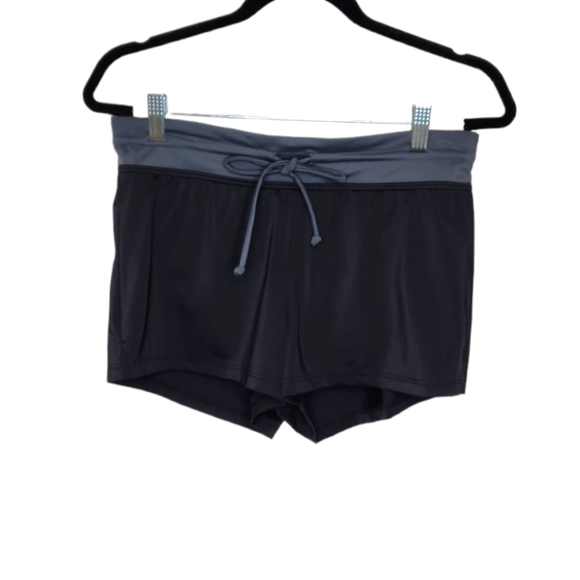 Title nine Swim Title Nine Black And Grey Swim Shorts With Built In